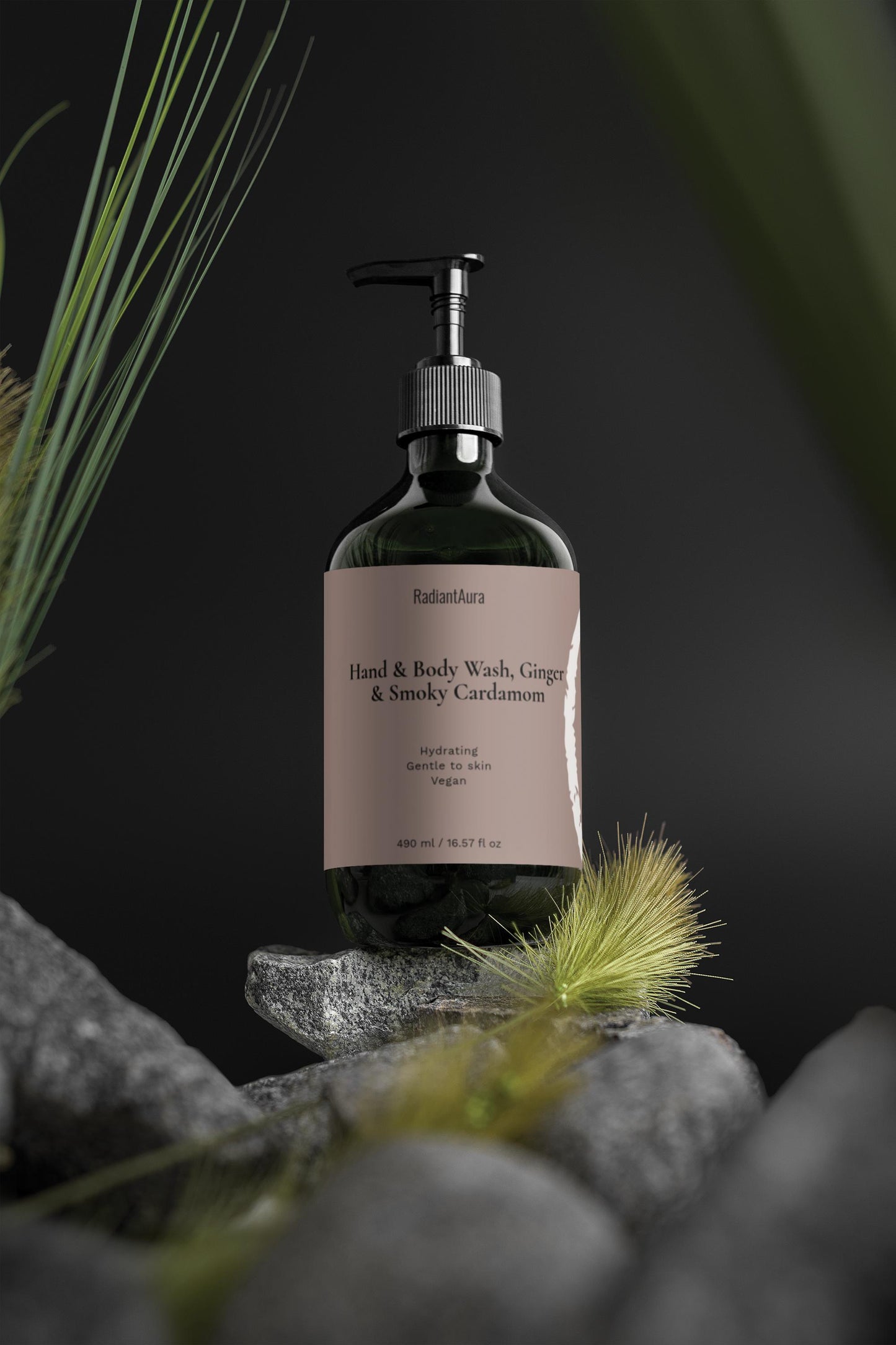 Hand & Body Wash, Ginger & Smoky Cardamom 490 ml / 16.57 fl oz