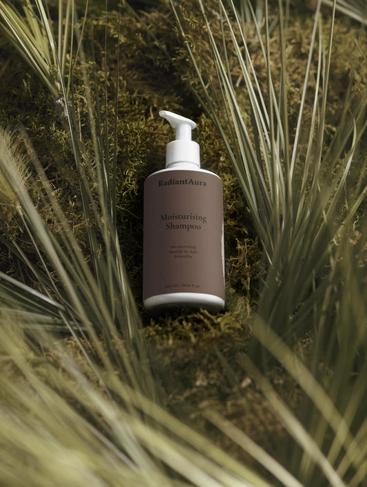 Moisturising Shampoo 300 ml / 10.14 fl oz