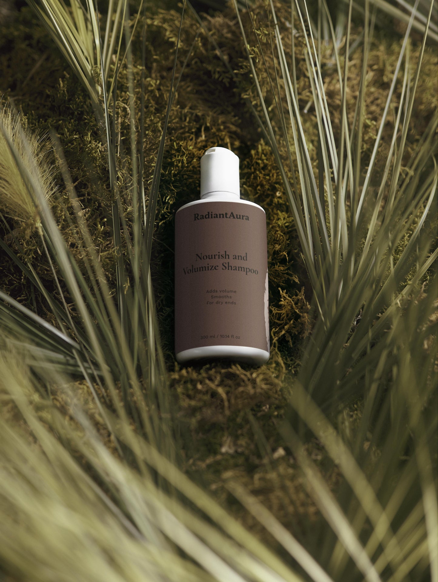 Nourish and Volumize Shampoo 300 ml / 10.14 fl oz